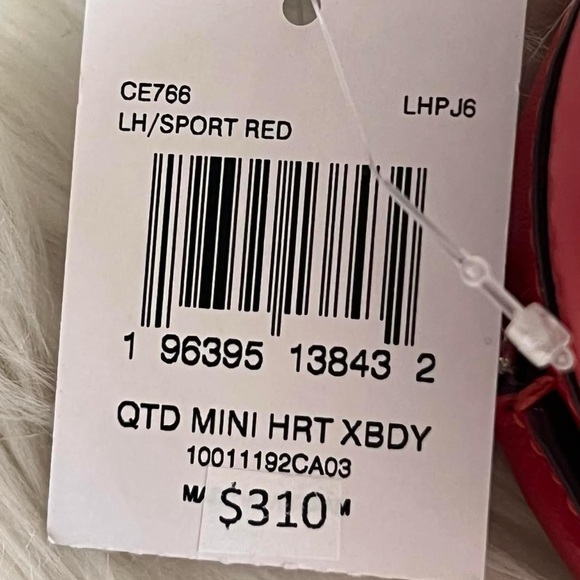 CE766 - Coach Heart Crossbody 14 with Pillow Quilting - Picture 10 of 13